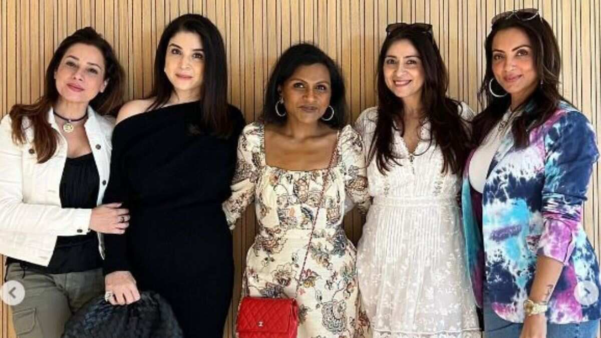 Mindy Kaling meets 'Bollywood Wives'; are they planning to collaborate on new show? Mindy Kaling meets 'Bollywood Wives'; are they planning to collaborate on new show?