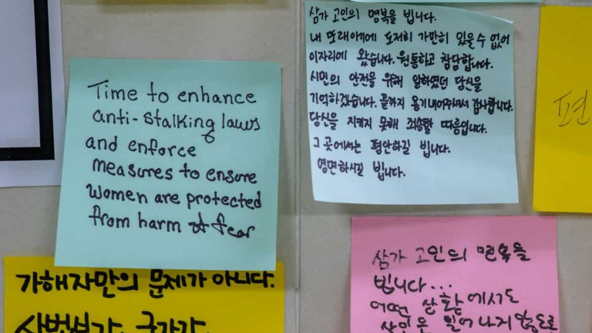 Man guilty of stalking and murdering a woman sentenced to 40 years in prison in S Korea Man guilty of stalking and murdering a woman sentenced to 40 years in prison in S Korea