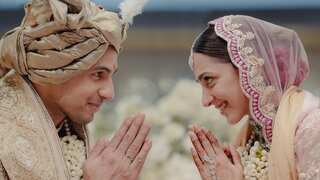 Kiara Advani, Sidharth Malhotra's FIRST PIC as husband and wife is out! See more pictures