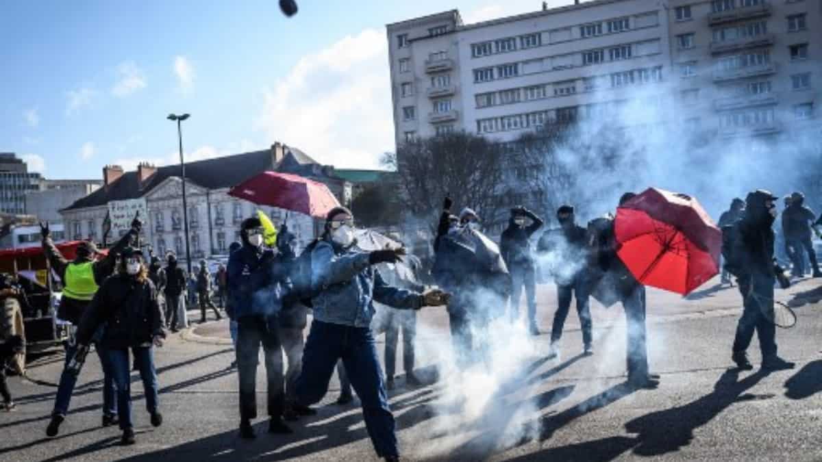 A turn towards violence
