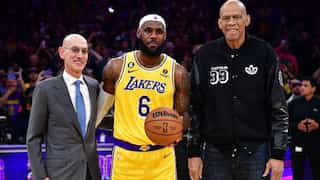 WATCH | Record alert! LeBron James breaks NBA all-time scoring record