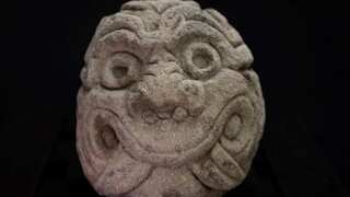 Swiss to give 2,500-year-old stone sculpture back to Peru