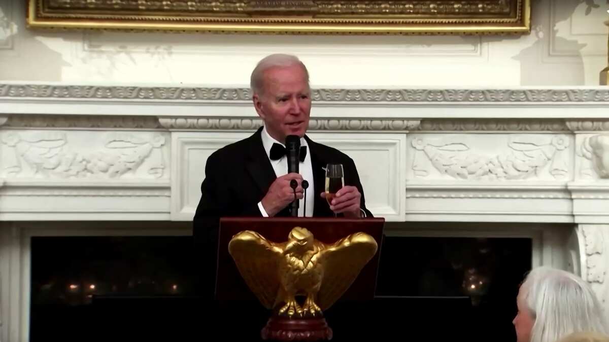 US President Biden hosts Democrats, Republican governors at White House lauds ‘bipartisan progress’ US President Biden hosts Democrats, Republican governors at White House lauds ‘bipartisan progress’