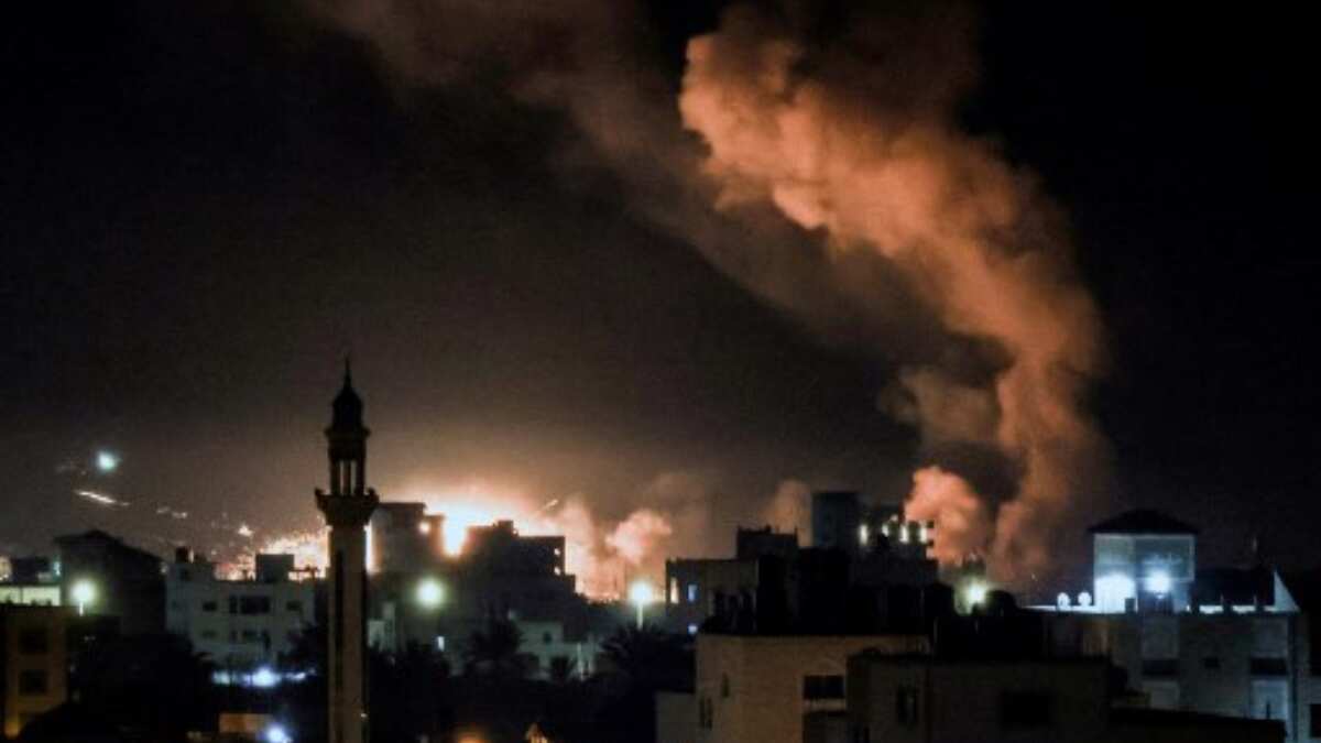 Israel launches air strikes against underground Hamas rocket factory in Gaza Israel launches air strikes against underground Hamas rocket factory in Gaza