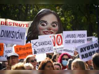 Protests over 'poor' health system in Madrid