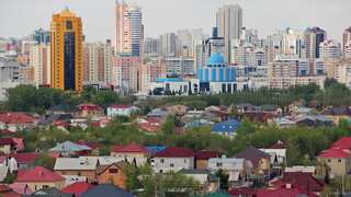 Student wielding axe and knife injures three in Kazakhstan school