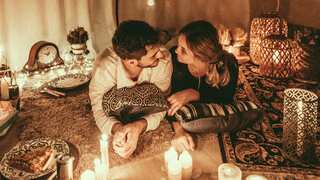 Valentine's Day 2023: A day for businesses to make 'money' their 'honey'