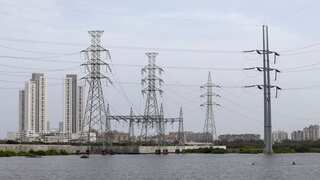 Pakistan plans to quadruple domestic coal-fired power, move away from gas