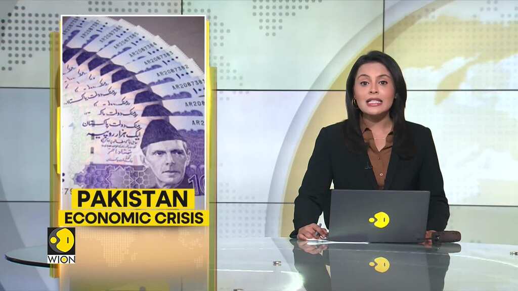 Pakistan Economic Crisis: Fitch downgrades Pakistan's currency ratings