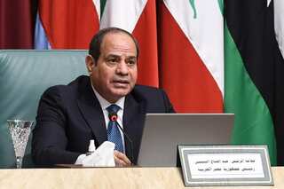 Dollar-strapped Egypt resorts to selling state assets to Gulf nations
