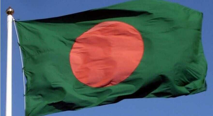 IMF flags risks to Bangladesh economy as foreign reserves fall further