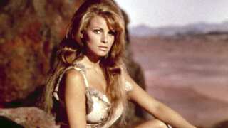 Raquel Welch, '60's sex symbol, passes away at 82