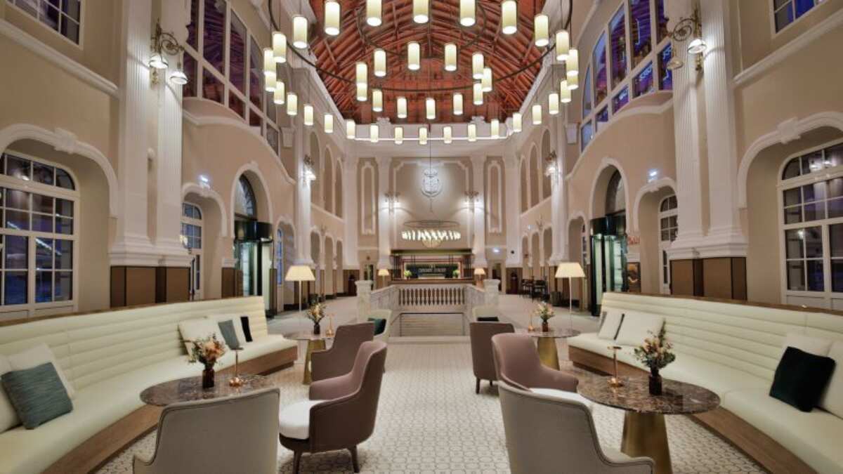 Interior evoking 1920s