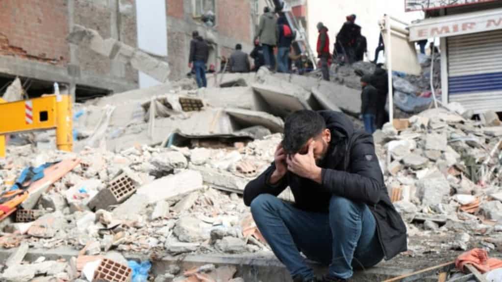 Turkey-Syria earthquake: Symbolic red balloons planted over quake debris