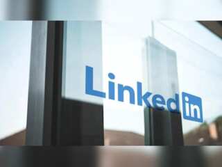 LinkedIn gains popularity amid mass layoffs