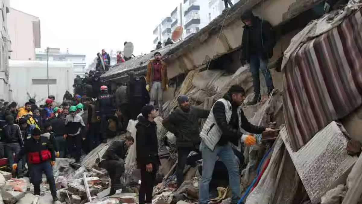 Live coverage earthquake turkey