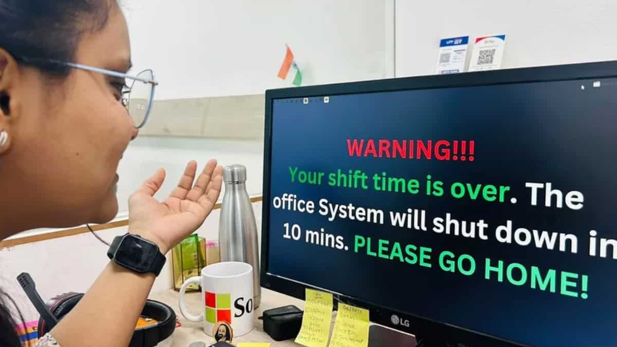 ARE YOU JEALOUS? This Indian firm is forcing staff to go home on time ARE YOU JEALOUS? This Indian firm is forcing staff to go home on time