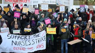 UK: Nurses to pause strikes to enter 'intensive' pay talks with Sunak government