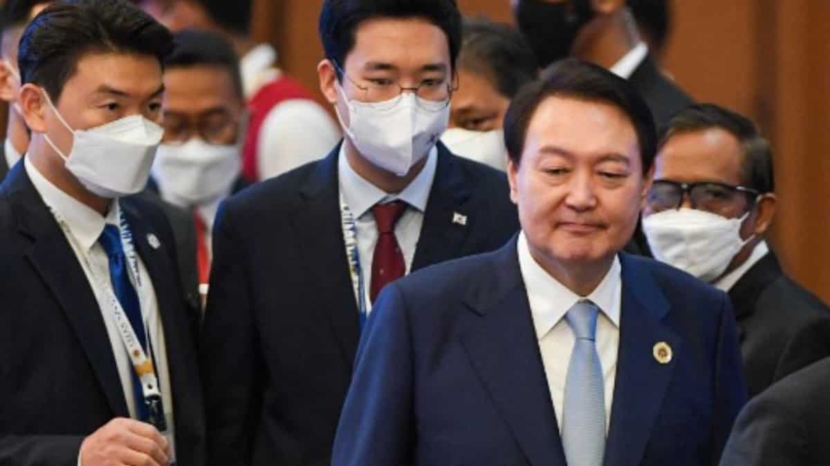 Did a ‘prophet’ tell South Korea’s president to leave the Blue House? Yoon debunks claim Did a ‘prophet’ tell South Korea’s president to leave the Blue House? Yoon debunks claim