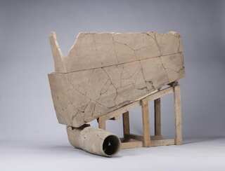 Researcher on finding 2,400 years old toilet in China: "Burst into laughter"