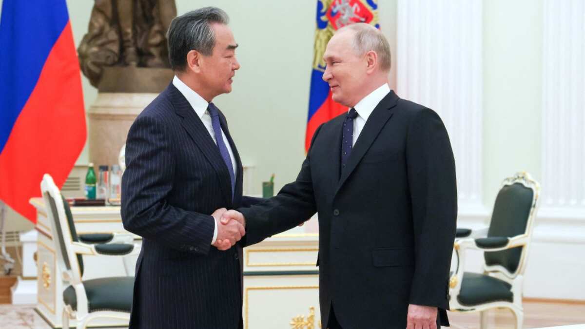 Putin meets China’s Wang Yi, says ties important to 'stabilise international situation' Putin meets China’s Wang Yi, says ties important to 'stabilise international situation'
