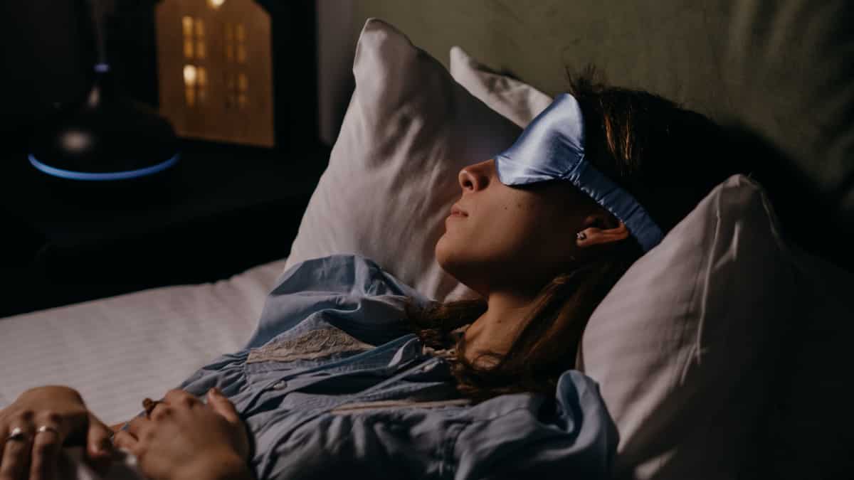 Study reveals five things that can help improve your sleep, and increase your lifespan Study reveals five things that can help improve your sleep, and increase your lifespan