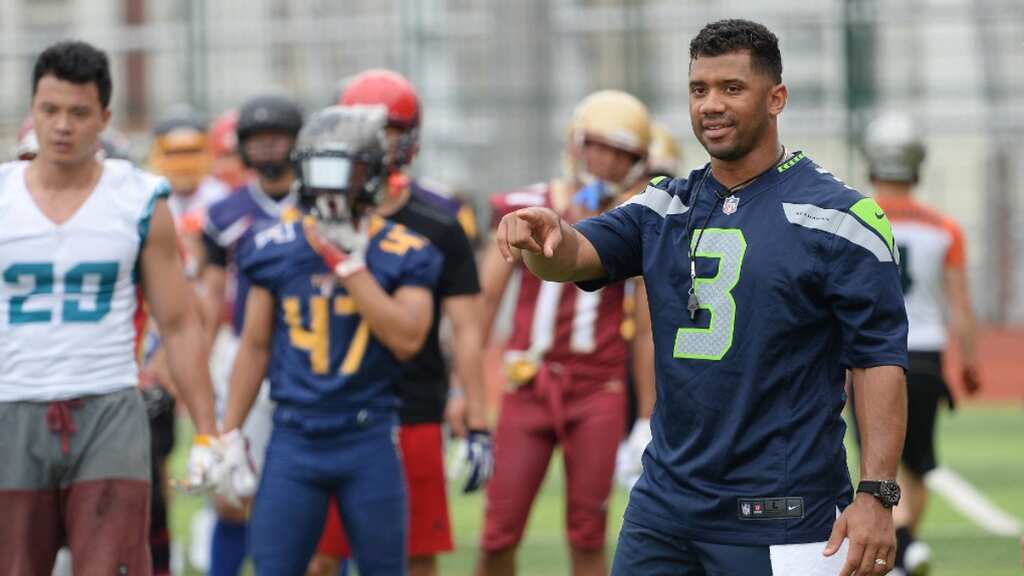 NFL: Report claims Russell Wilson wanted Seattle Seahawks coach Pete Carroll fired, QB denies