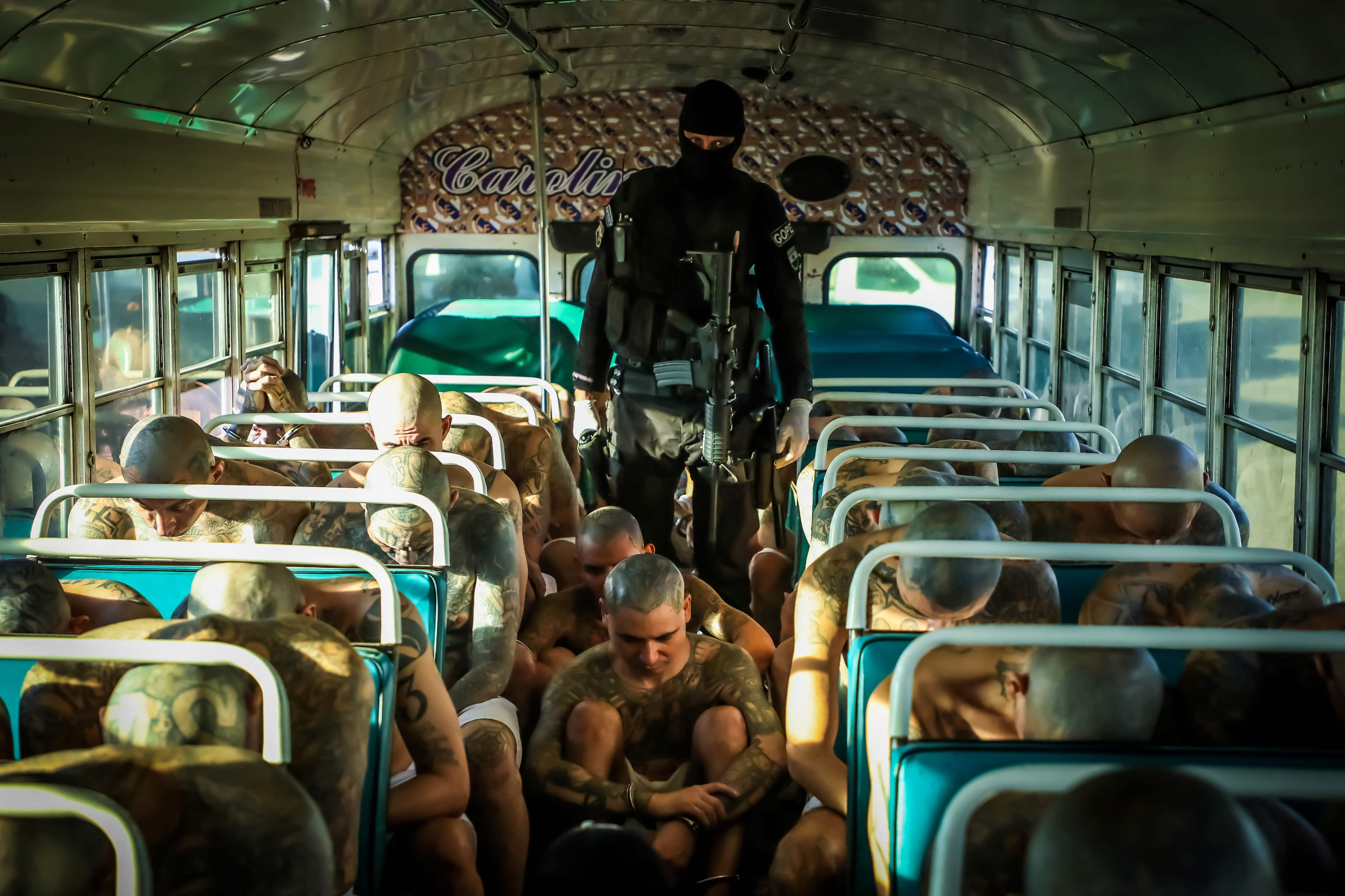 El Salvador moves 2,000 alleged gang members to ‘mega prison’