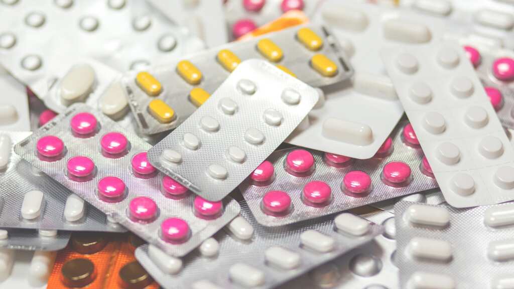 Pakistan: Patients struggle for essential medicines like Insulin, Disprin amid economic crisis