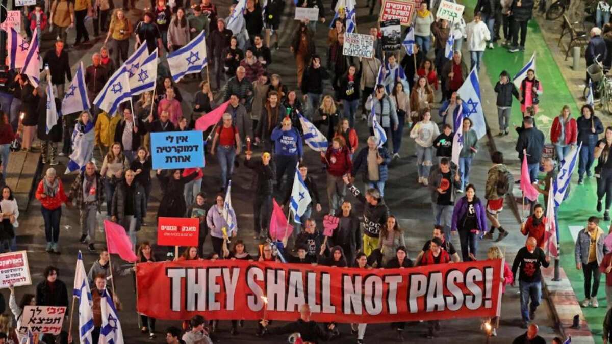 Protests in Israel and caused alarm