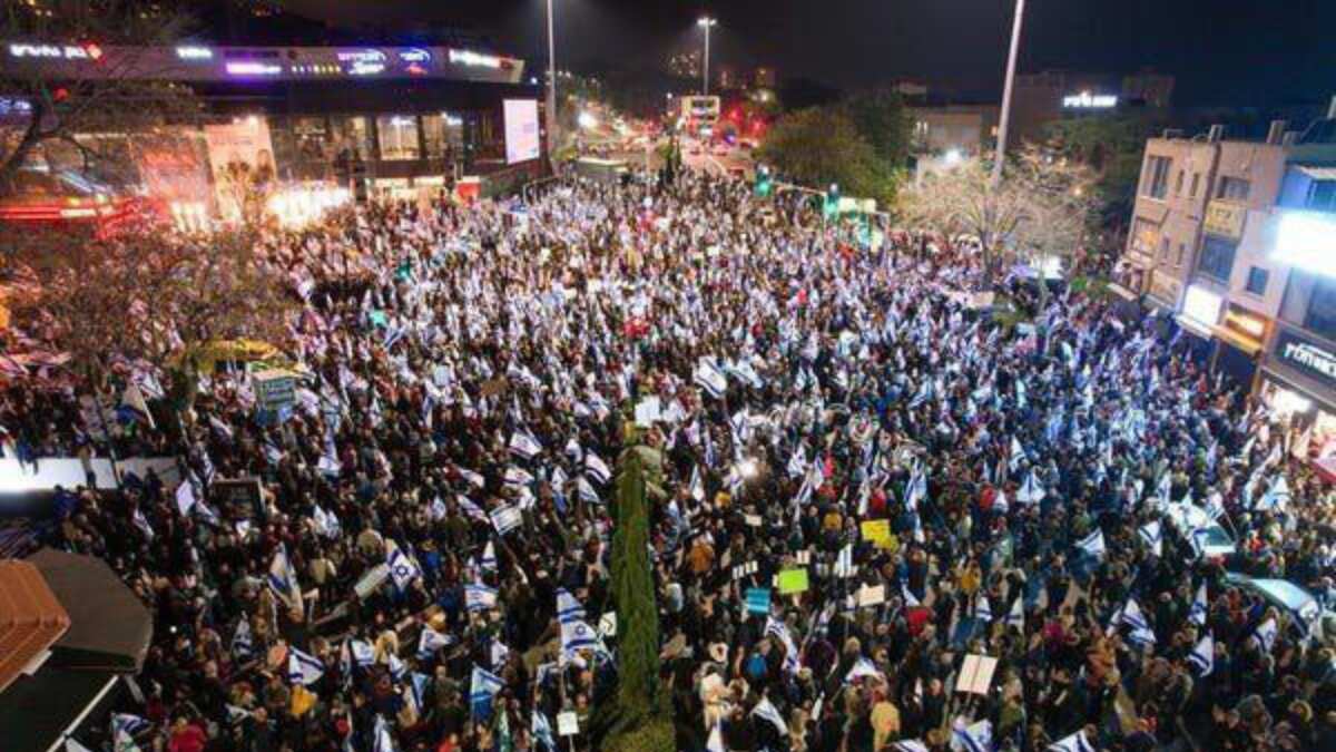 Netanyahu says reforms will strengthen democracy