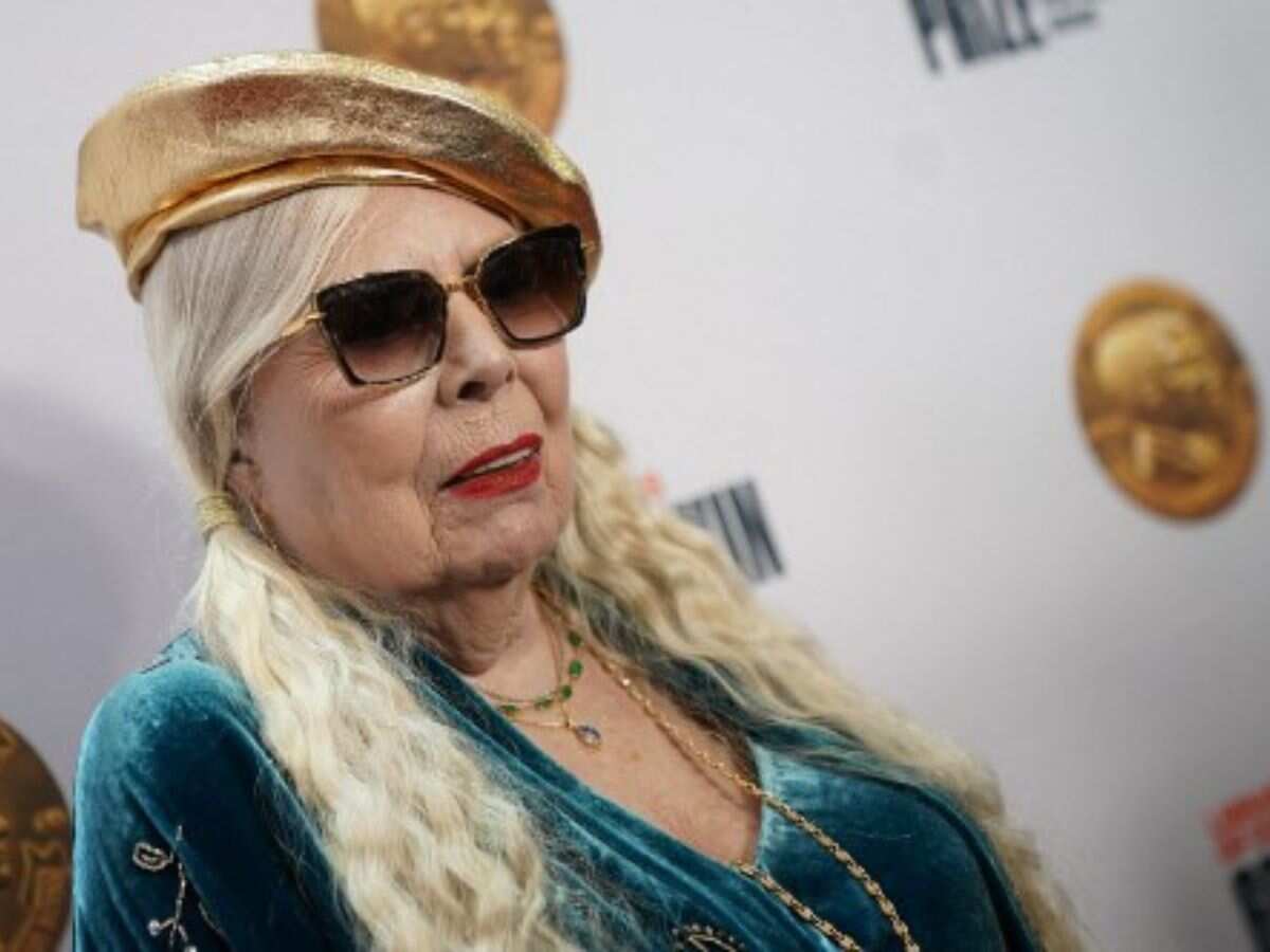 Joni Mitchell to receive prestigious songwriting prize Joni Mitchell to receive prestigious songwriting prize