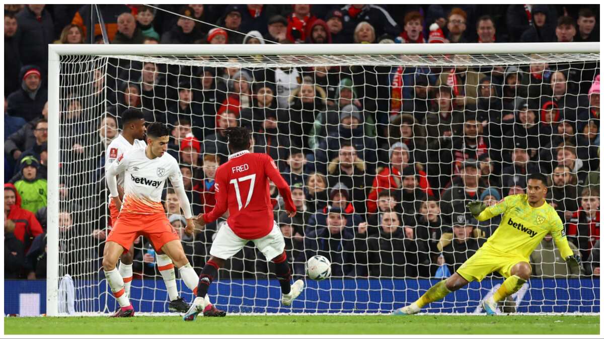 Manchester United fight back vs  West Ham to enter FA Cup QFs, Spurs and Southampton out