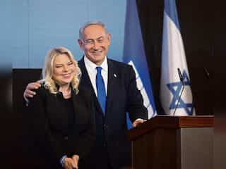 Israeli Protesters Confront Benjamin Netanyahu's Wife Outside Tel Aviv Hair Salon