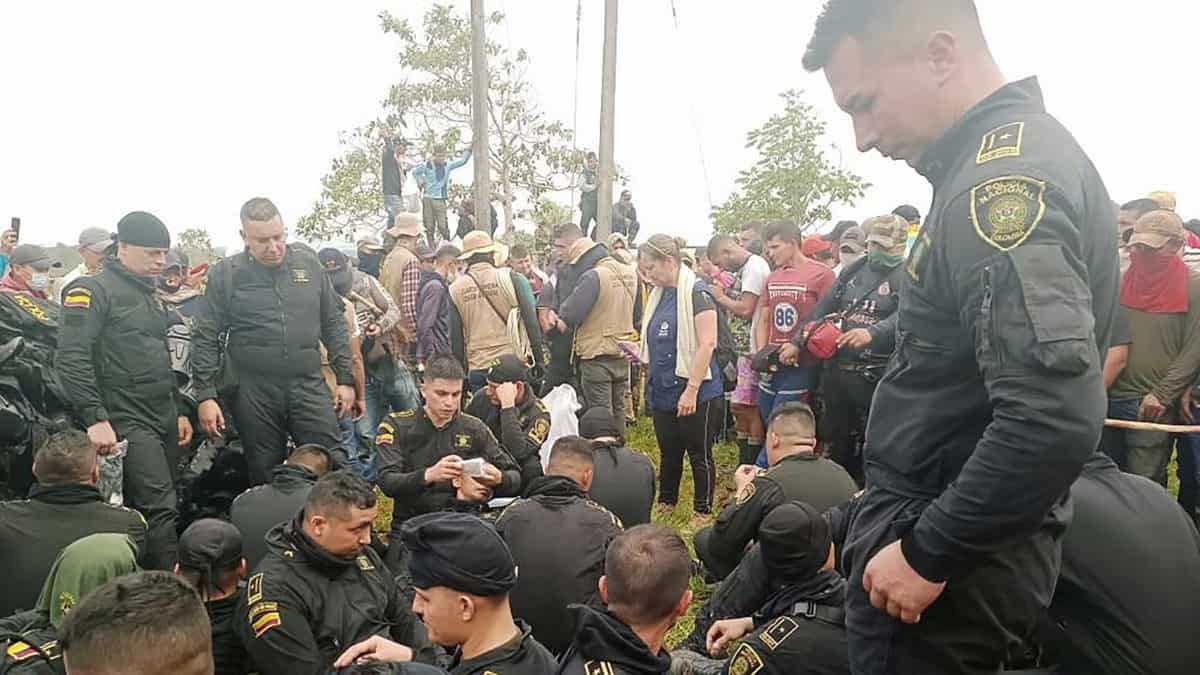 Colombia: Two dead, nearly 90 held hostage amid protests against oil company Colombia: Two dead, nearly 90 held hostage amid protests against oil company