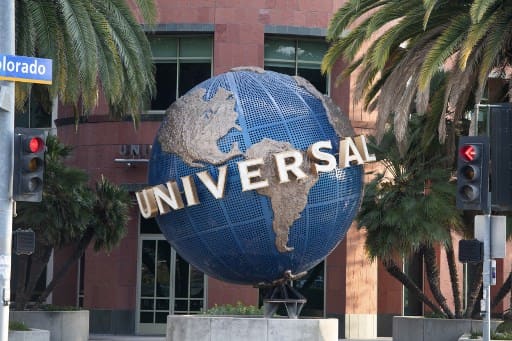 Universal Music's record-breaking collection crosses $1 billion