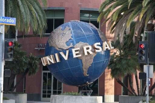 Universal Music's record-breaking collection crosses $1 billion