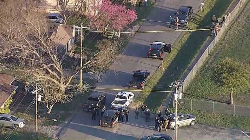 Three children stabbed, two others injured in Texas