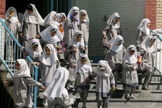 Iran: Schoolgirls across five provinces hospitalised in new wave of poisoning attacks