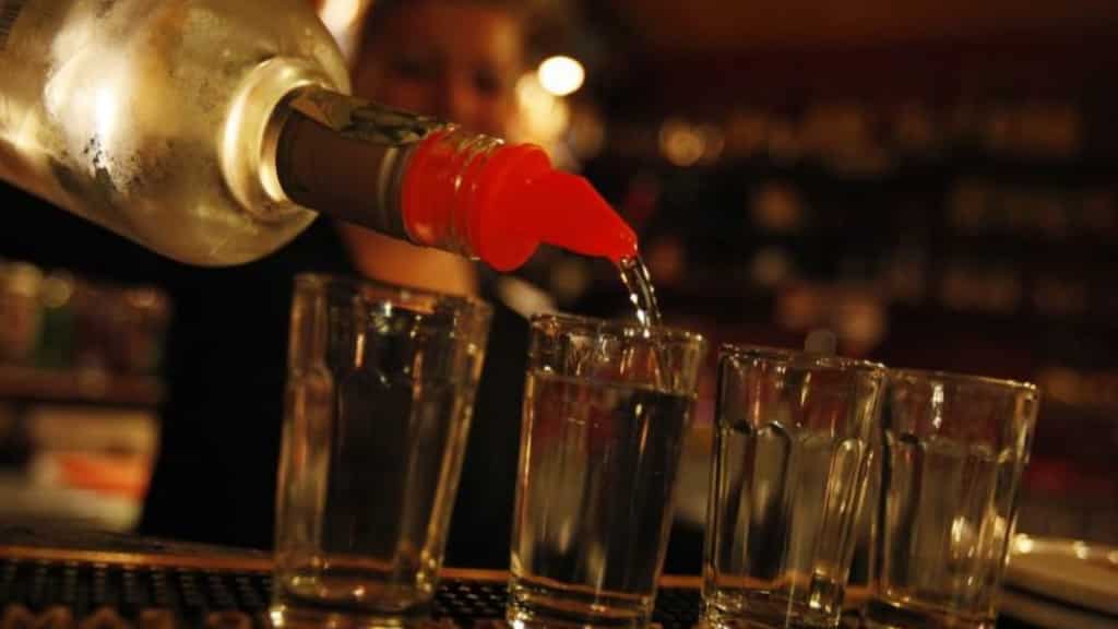 Iraq govt directs customs agency to start enforcing ban on import of alcohol