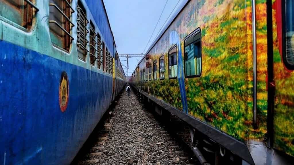 Railway New Night Rules: Check latest rules change by Indian Railways for passengers travelling overnight