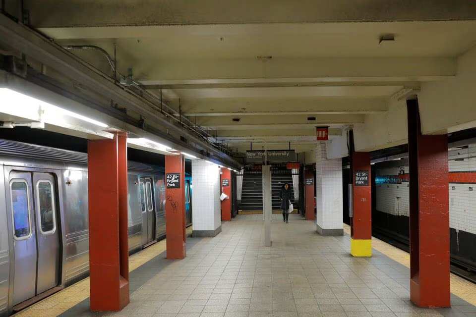 WATCH | Passenger narrowly misses falling ceiling at US subway station