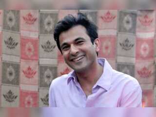 Celebrity chef Vikas Khanna opens about balancing life between two countries