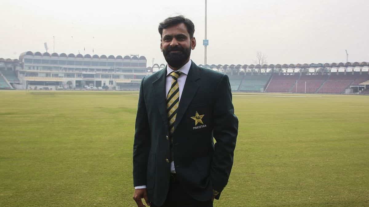 Former Pakistan captain's house robbed, burglars run away with cash worth $20,000: Reports