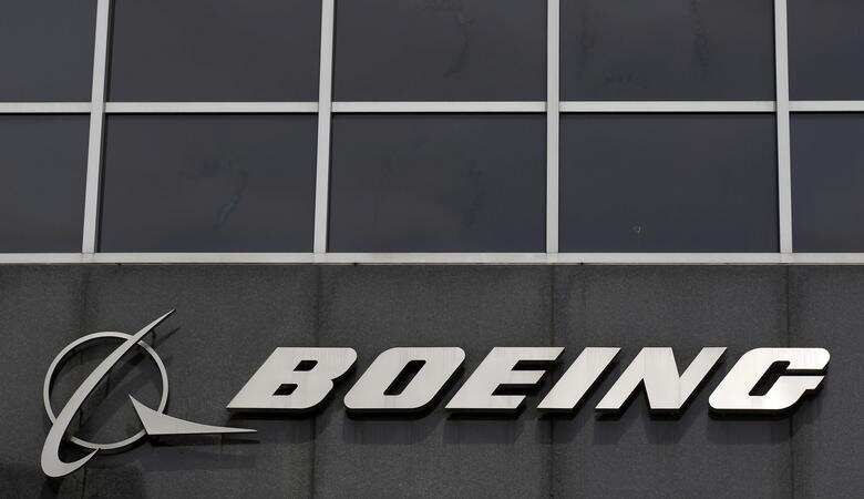 For the first time in five years, Boeing beats Airbus in deliveries