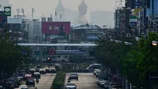 Health warnings as Bangkok chokes on pollution