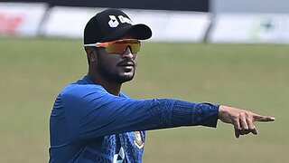 SHOCKING: Bangladesh all-rounder Shakib Al Hasan gets angry, beats fan - WATCH