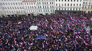 Thousands take to streets in anti-government protest in Prague