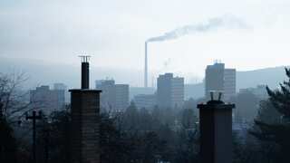 Air pollution speeds up bone loss in postmenopausal women, says study