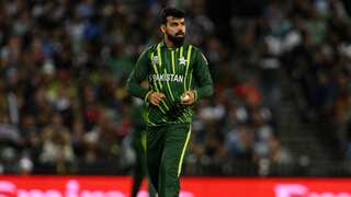 Pakistan spinner Shadab Khan out of New Zealand T20Is with injury, Mohammed Haris rested